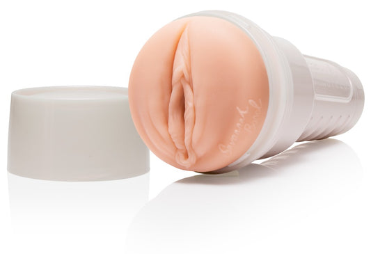 Fleshlight Savannah Bond Masturbator, Vagina