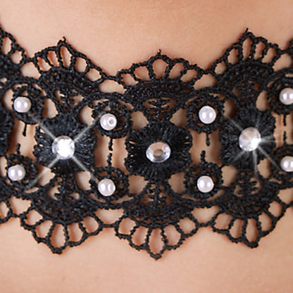 Cottelli Stickerei-Halsband mit Strass