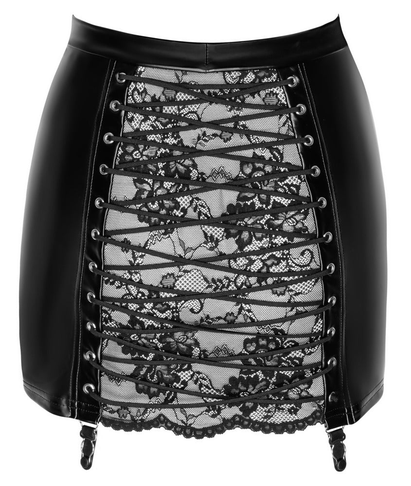 NOIR Wetlook-Minirock mit Spitzeneinsatz