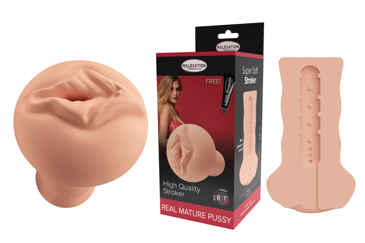 MALESATION Masturbator Real Mature Pussy Masturbator